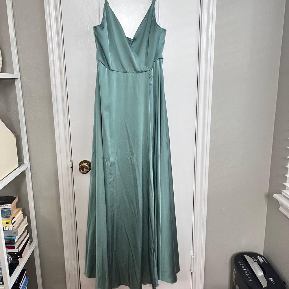 Lulus Size M Ode To Love Sage Satin Maxi Dress Spring Wedding Guest Bridesmaid